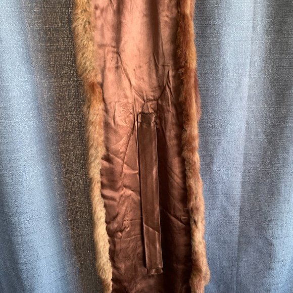 Elegant and Chic: Mink Fur Scarf in Excellent Condition - Picture 3 of 4